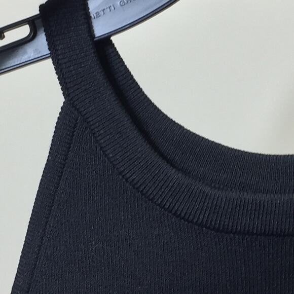 Aritzia Babaton Black Sculpt High Neck Tank Crop Ribbed Medium - Picture 5 of 5